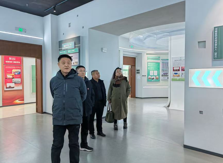 002b5f4498511c6ace2c7d9ad9ceb7d2.jpg 002b5f4498511c6ace2c7d9ad9ceb7d2.jpg